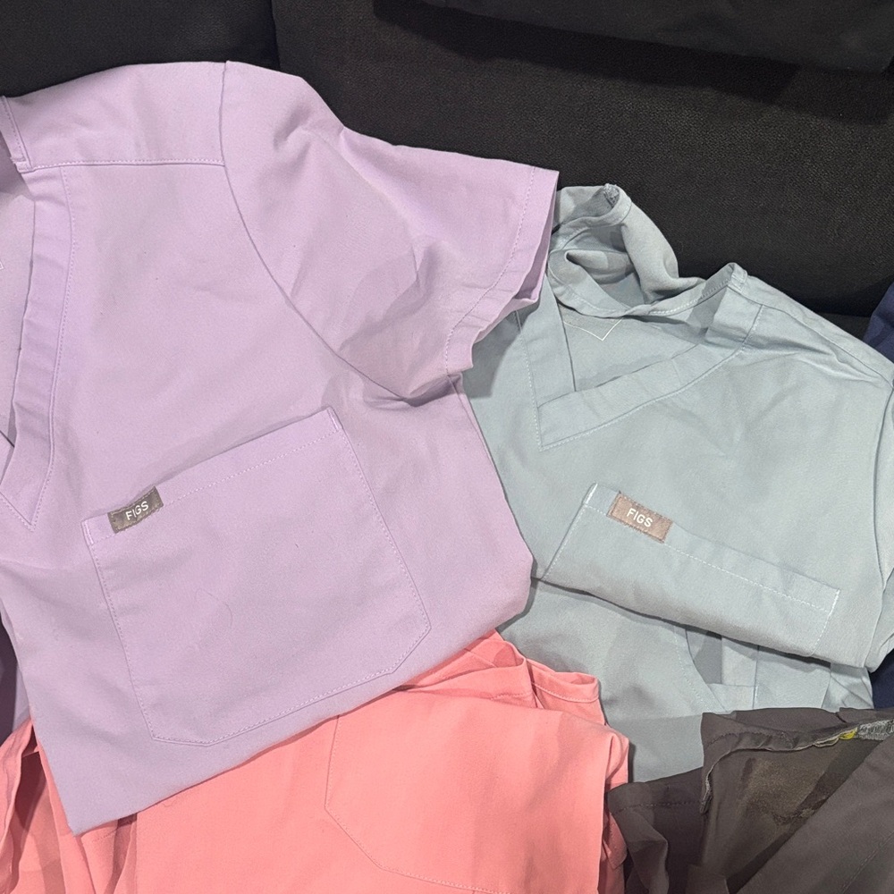 Scrubs for women